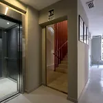 The Hipstel Parallel *